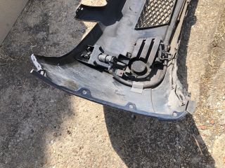 bontott MAZDA 5 Első Lökhárító (Részeivel)