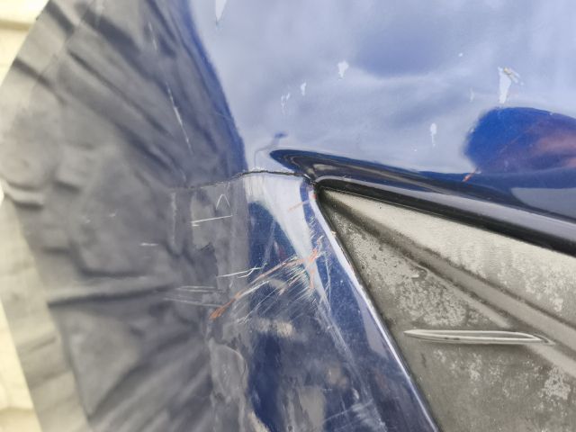 bontott MAZDA 5 Első Lökhárító (Részeivel)