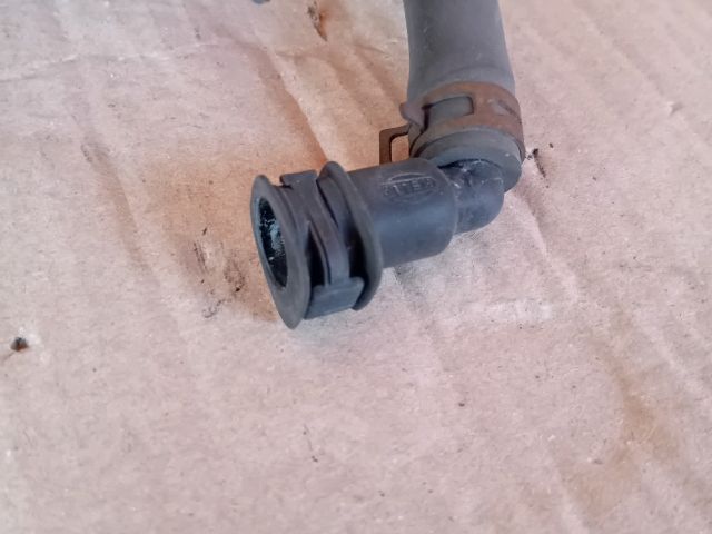 bontott MAZDA 5 Fényszórómosó Cső