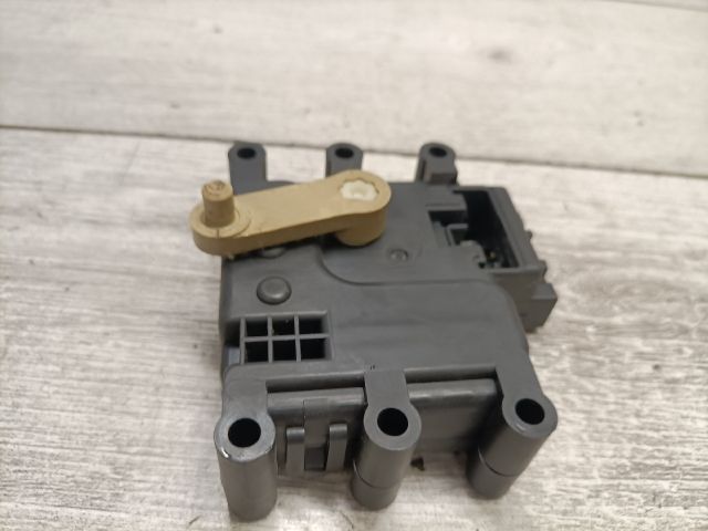 bontott MAZDA 5 Fűtés Állító Motor