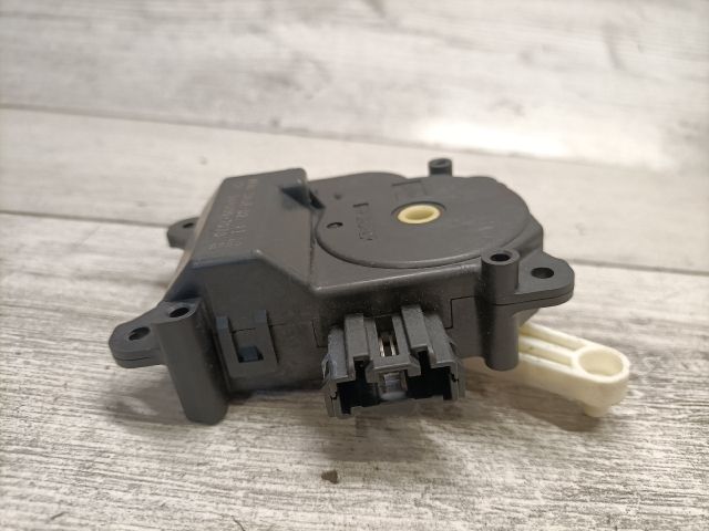 bontott MAZDA 5 Fűtés Állító Motor