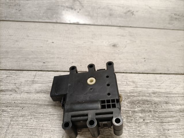 bontott MAZDA 5 Fűtés Állító Motor