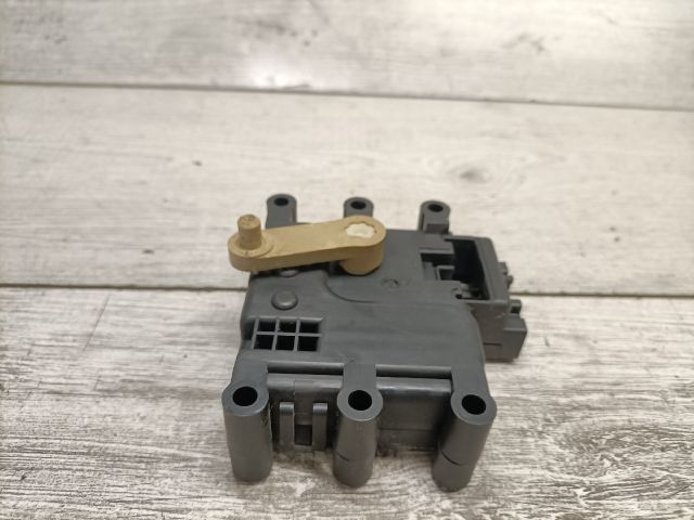 bontott MAZDA 5 Fűtés Állító Motor