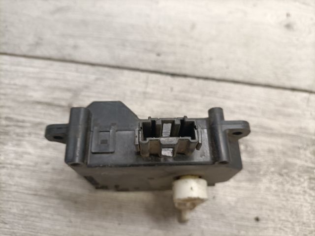 bontott MAZDA 5 Fűtés Állító Motor