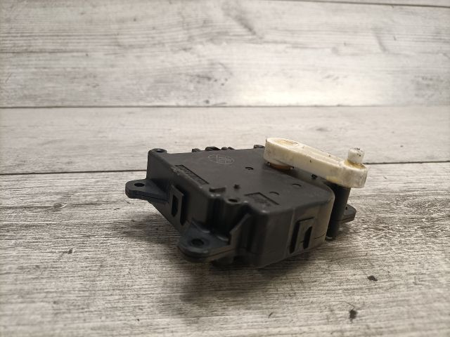 bontott MAZDA 5 Fűtés Állító Motor