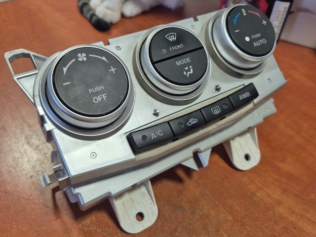 bontott MAZDA 5 Fűtéskapcsoló (digit klímás)