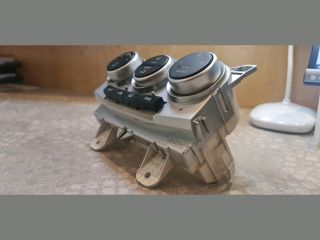 bontott MAZDA 5 Fűtéskapcsoló (digit klímás)