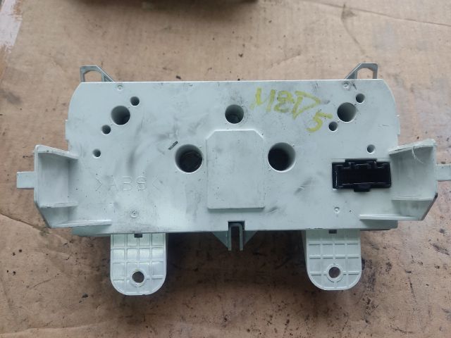 bontott MAZDA 5 Fűtéskapcsoló (digit klímás)