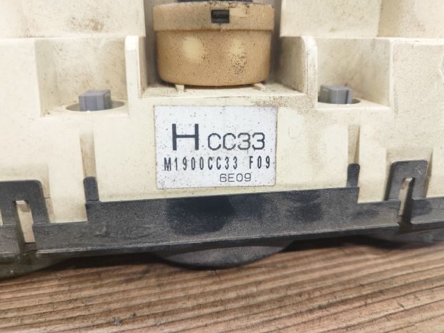 bontott MAZDA 5 Fűtéskapcsoló (Nem klímás)