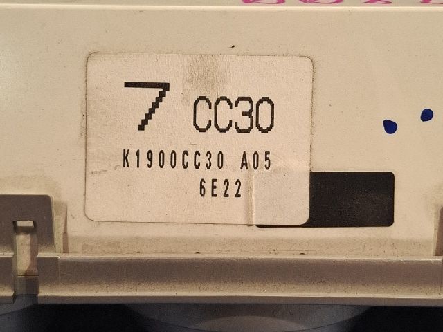 bontott MAZDA 5 Fűtéskapcsoló