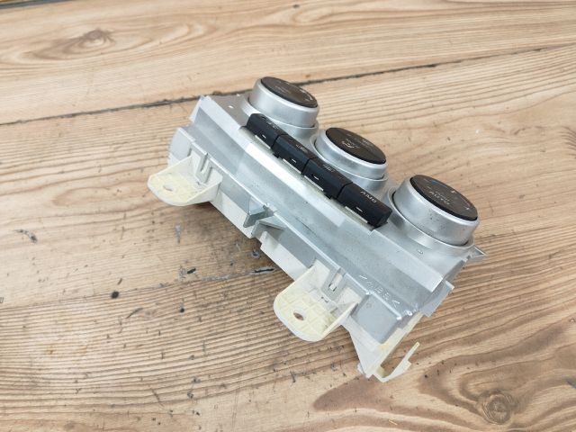 bontott MAZDA 5 Fűtéskapcsoló