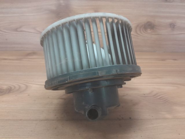 bontott MAZDA 5 Fűtőmotor (Nem klímás)