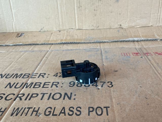 bontott MAZDA 5 Gyújtáskapcsoló Elektronika