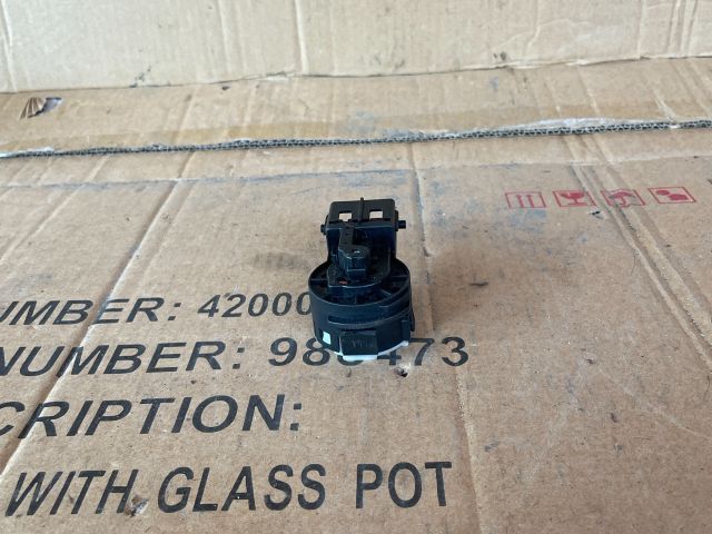 bontott MAZDA 5 Gyújtáskapcsoló Elektronika