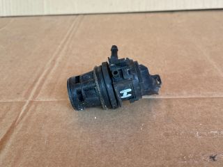 bontott MAZDA 5 Hátsó Ablakmosó Szivattyú