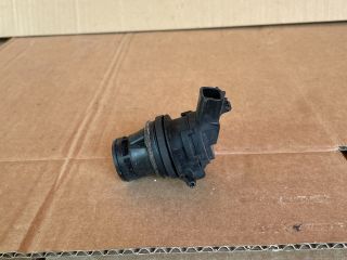 bontott MAZDA 5 Hátsó Ablakmosó Szivattyú