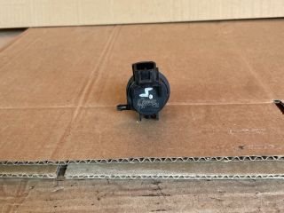 bontott MAZDA 5 Hátsó Ablakmosó Szivattyú