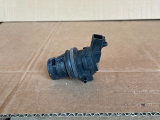 bontott MAZDA 5 Hátsó Ablakmosó Szivattyú