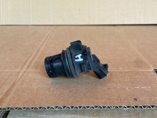 bontott MAZDA 5 Hátsó Ablakmosó Szivattyú