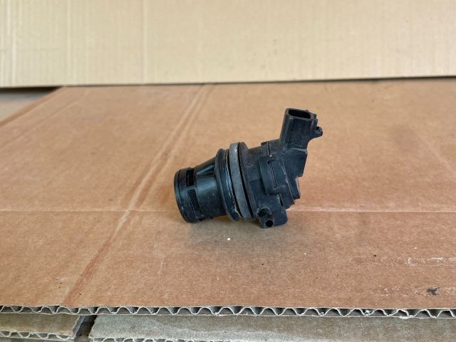 bontott MAZDA 5 Hátsó Ablakmosó Szivattyú