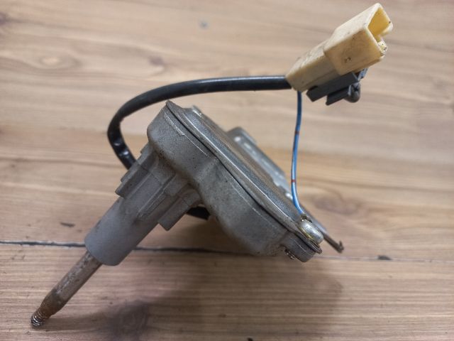 bontott MAZDA 5 Hátsó Ablaktörlő Motor