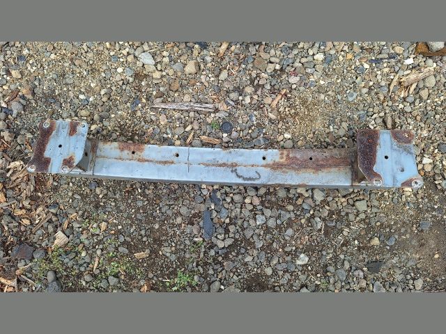 bontott MAZDA 5 Hátsó Lökhárító Merevítő (Fém)