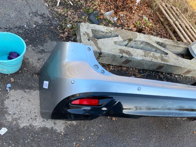 bontott MAZDA 5 Hátsó Lökhárító (Részeivel)