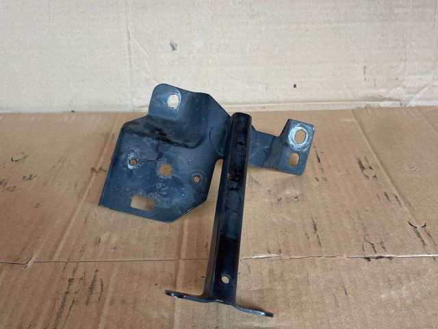 bontott MAZDA 5 Homlokfal Alsó Tartó