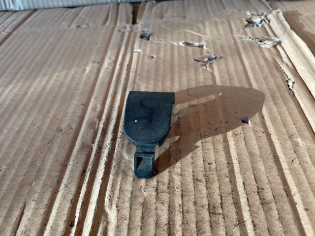 bontott MAZDA 5 Homlokfal Burkolat