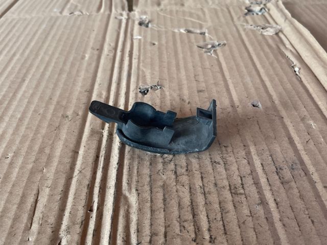 bontott MAZDA 5 Homlokfal Burkolat