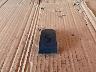 bontott MAZDA 5 Homlokfal Burkolat