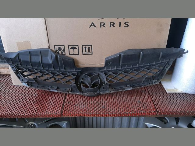 bontott MAZDA 5 Hűtőrács