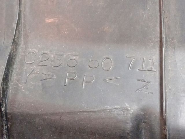 bontott MAZDA 5 Hűtőrács