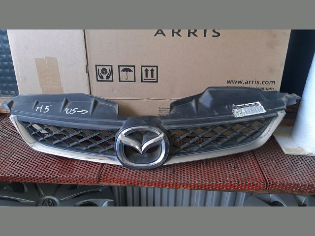 bontott MAZDA 5 Hűtőrács