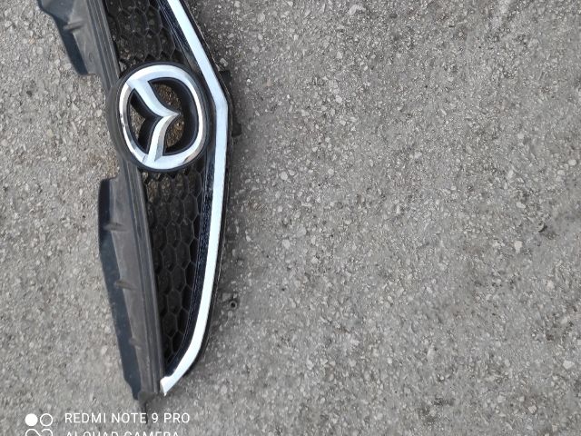 bontott MAZDA 5 Hűtőrács
