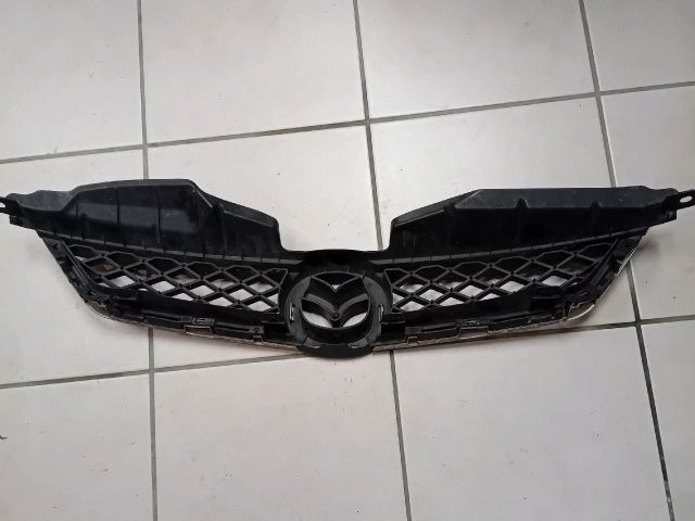 bontott MAZDA 5 Hűtőrács