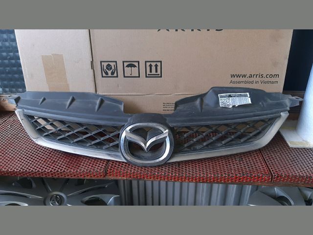 bontott MAZDA 5 Hűtőrács
