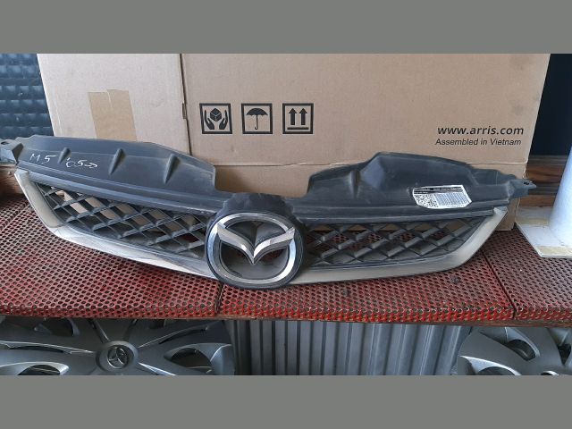 bontott MAZDA 5 Hűtőrács