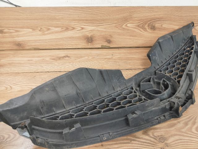 bontott MAZDA 5 Hűtőrács