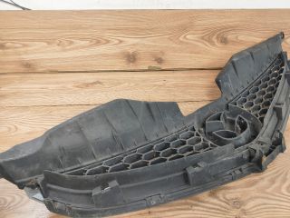 bontott MAZDA 5 Hűtőrács