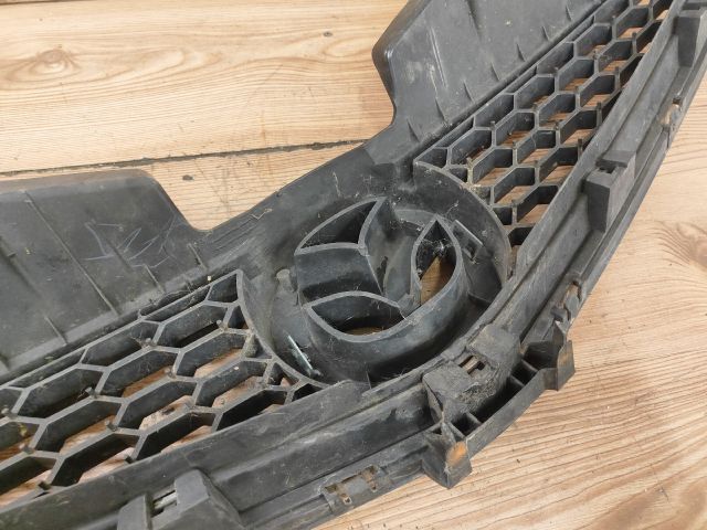 bontott MAZDA 5 Hűtőrács