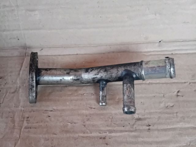 bontott MAZDA 5 Hűtővíz Elosztó Cső