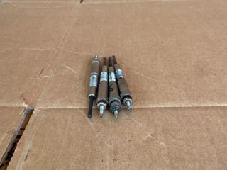 bontott MAZDA 5 Izzító/Gyújtó Gyertya