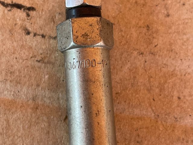 bontott MAZDA 5 Izzító/Gyújtó Gyertya