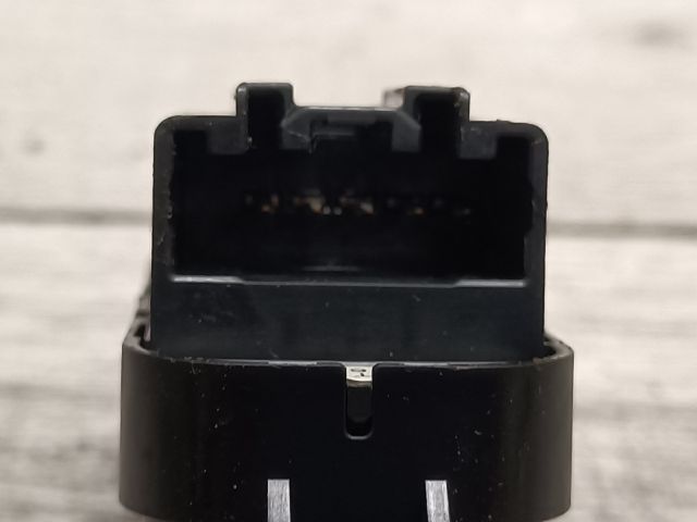 bontott MAZDA 5 Jobb első Ablakemelő Kapcsoló