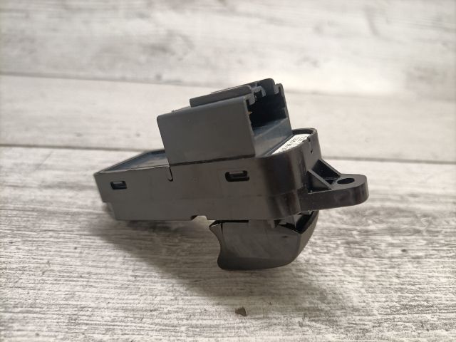 bontott MAZDA 5 Jobb első Ablakemelő Kapcsoló