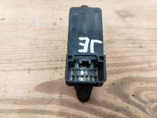 bontott MAZDA 5 Jobb első Ablakemelő Kapcsoló