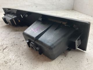 bontott MAZDA 5 Jobb első Ablakemelő Kapcsoló