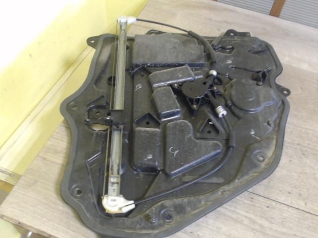 bontott MAZDA 5 Jobb első Ablakemelő Szerkezet (Elektromos)