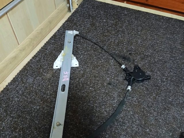 bontott MAZDA 5 Jobb első Ablakemelő Szerkezet (Elektromos)